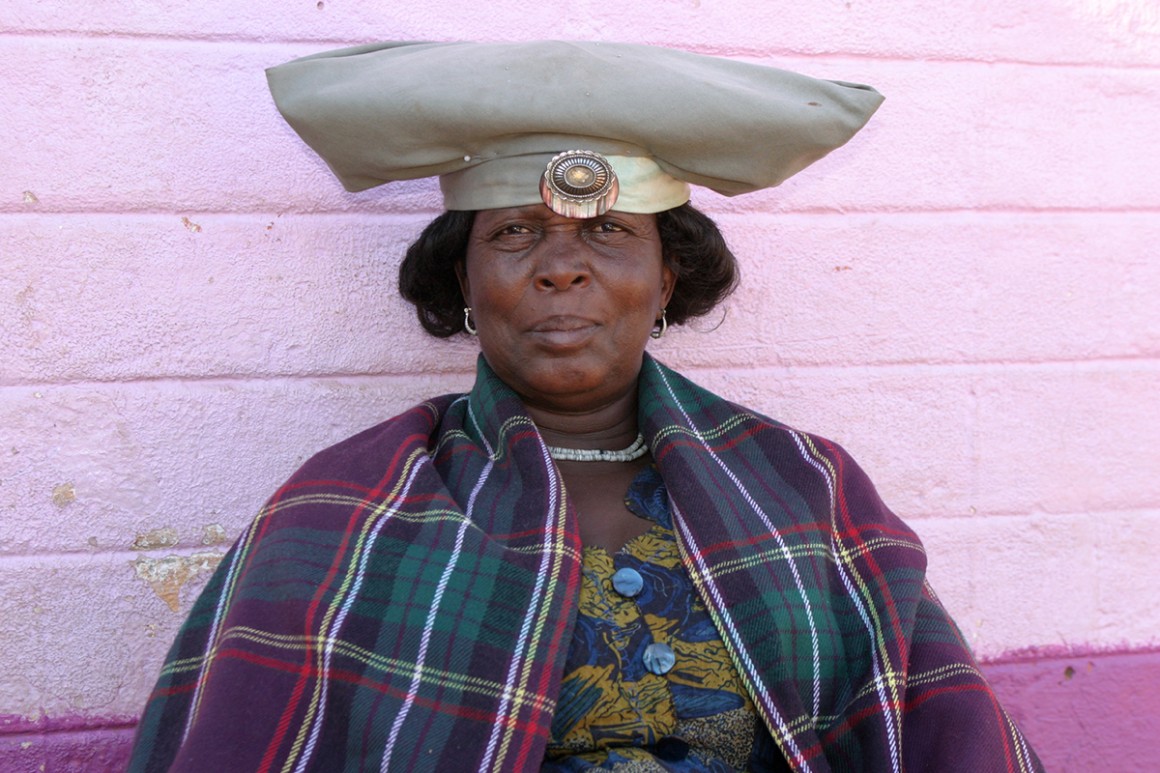Radine Tjiyahumim, Katatura